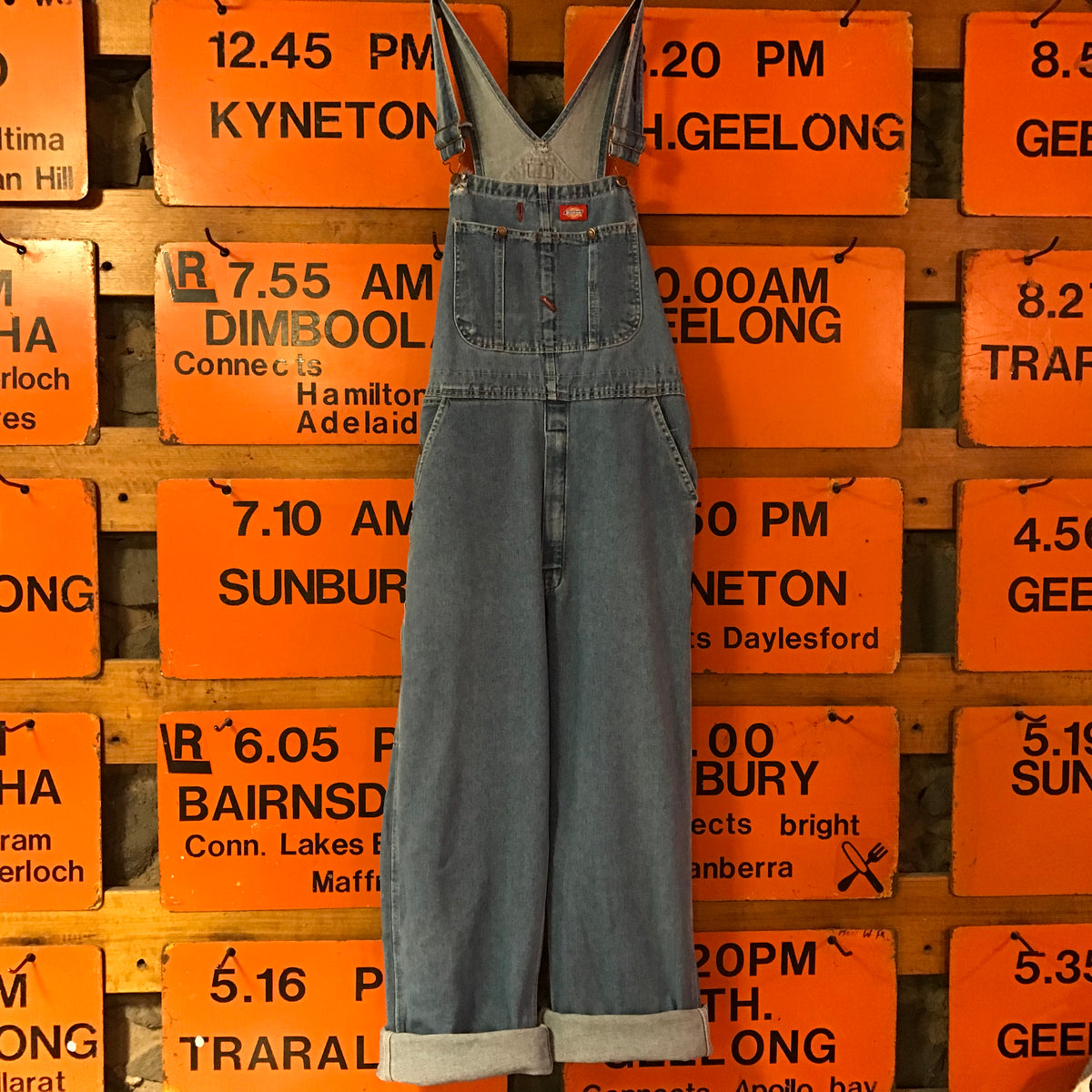 06AB83AB-89C9-403E-9A0D-