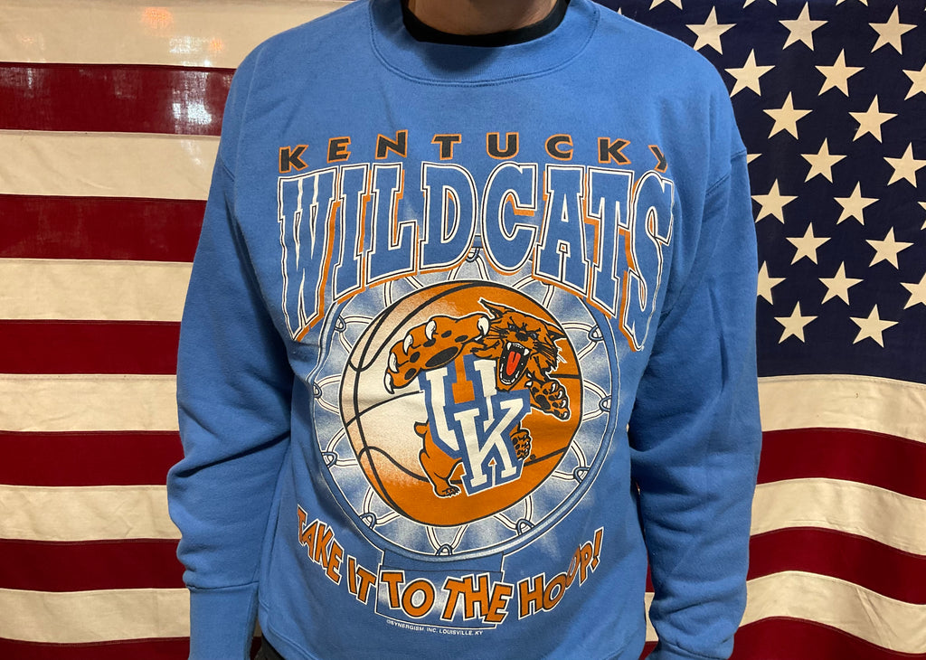 Kentucky Wildcats®️ Take It To The Hoop Sporting Vintage Crew Sweat