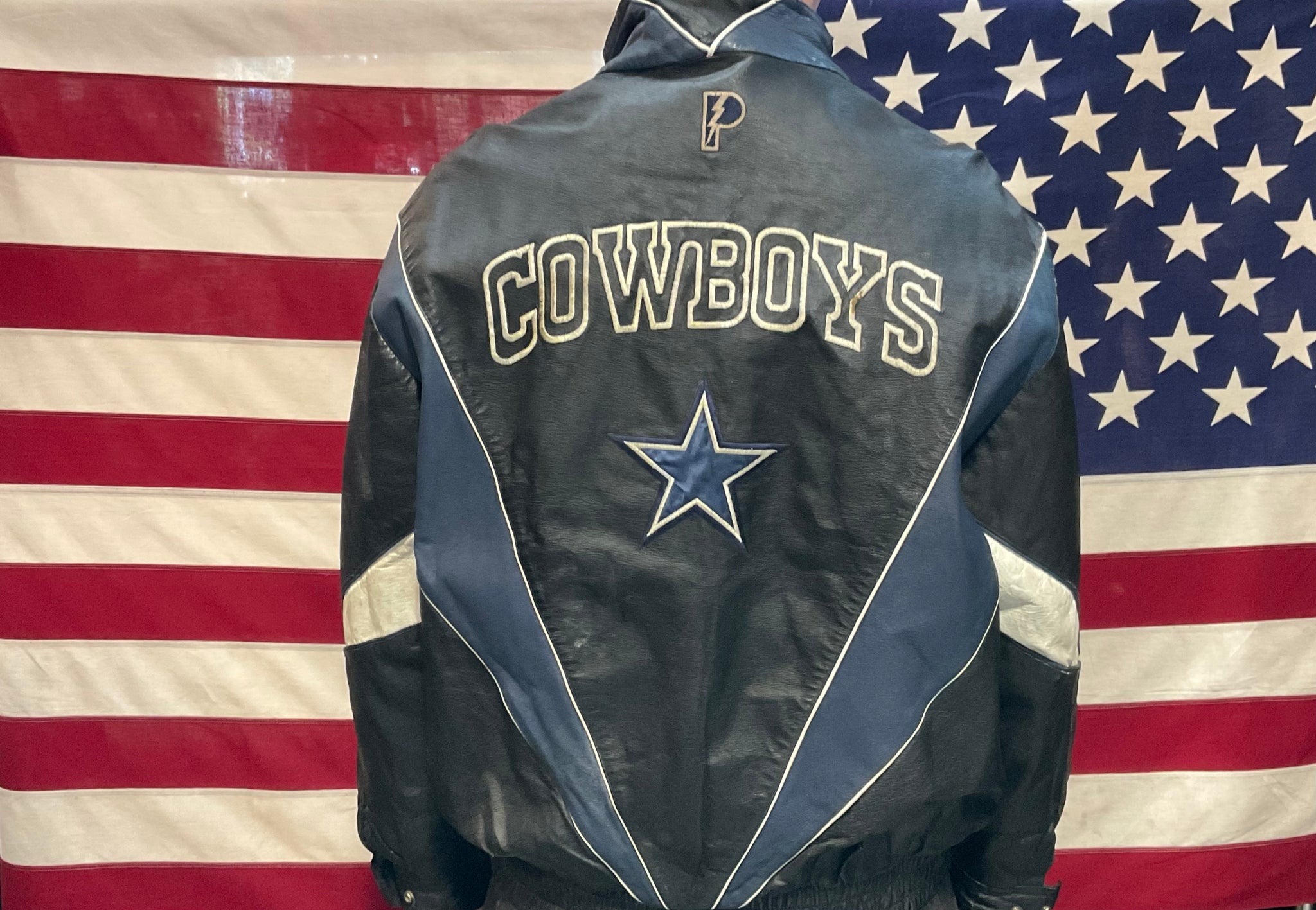 Dallas Cowboys NFL Vintage 90's Leather Mens Bomber Jacket by