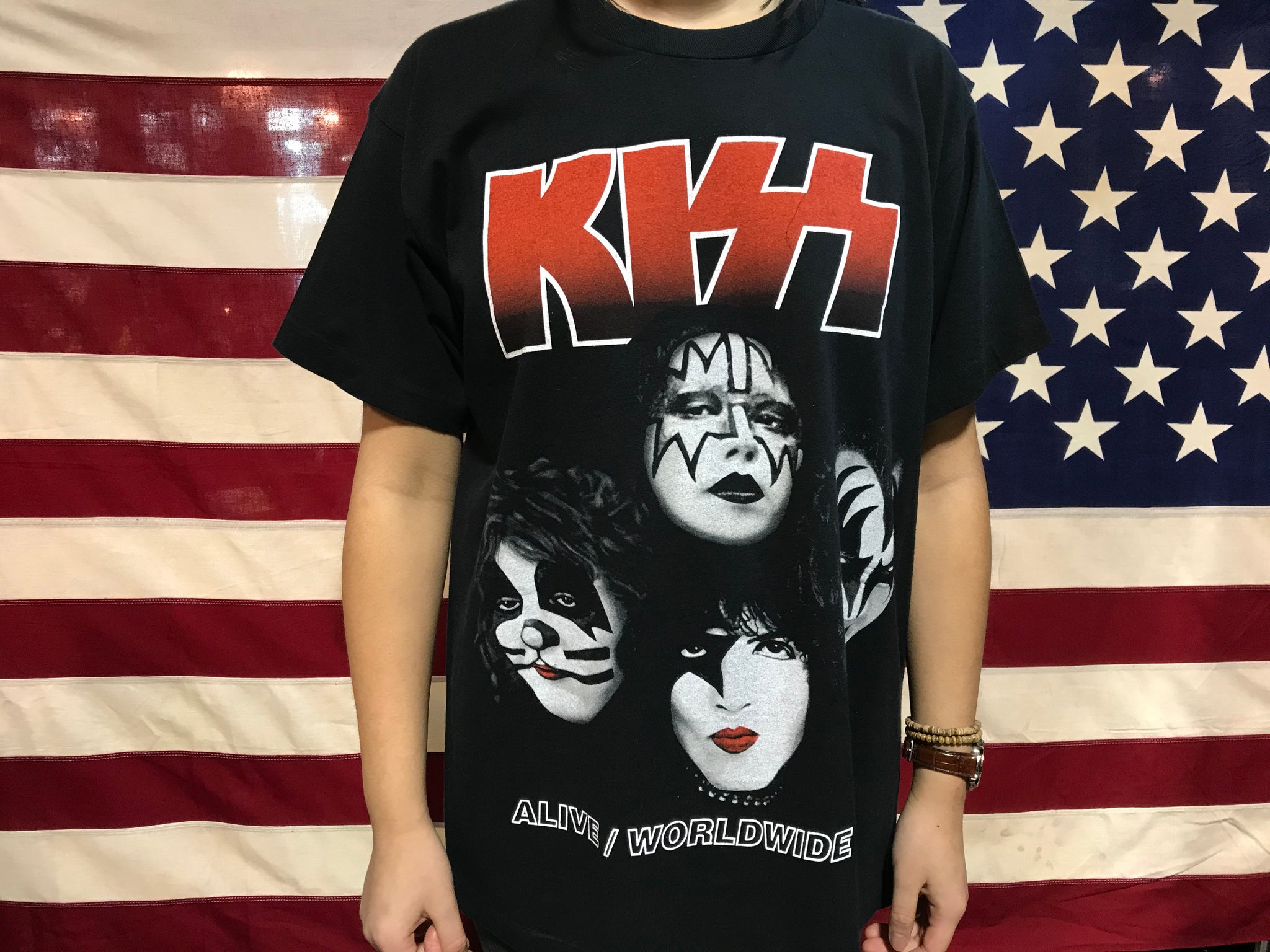 Kiss Alive / Worldwide Tour ' ' Vintage Rock T Shirt Kiss Army