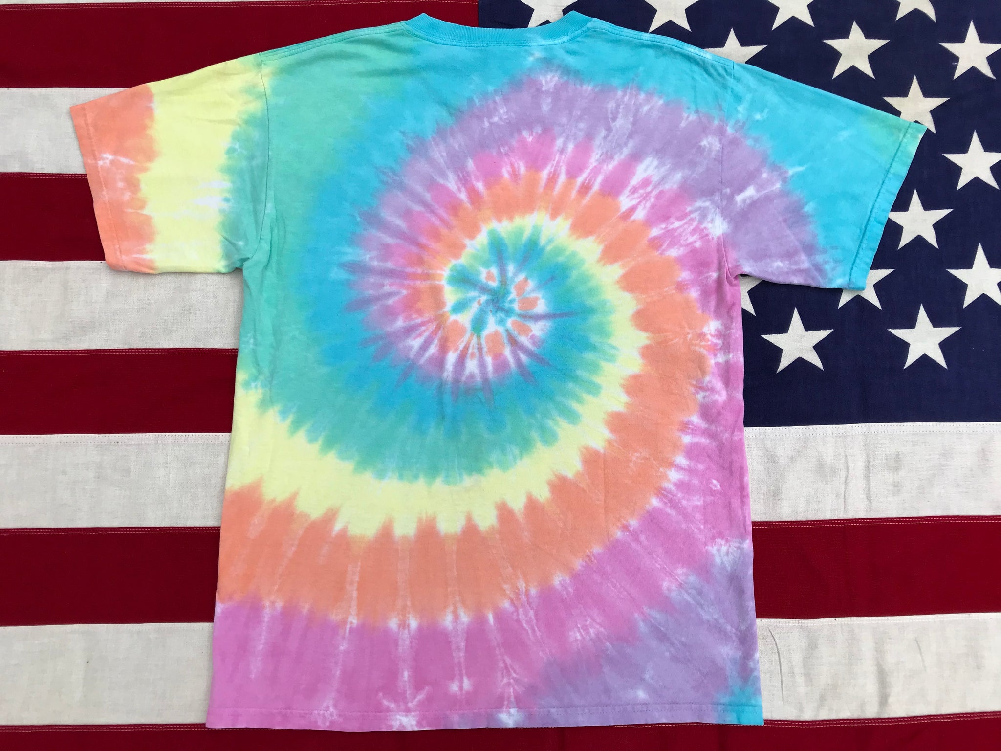 Grateful Dead “ Spiral Bears 1995 “ Original Vintage Rock Tie Dye T-Shirt by Liquid Blue USA