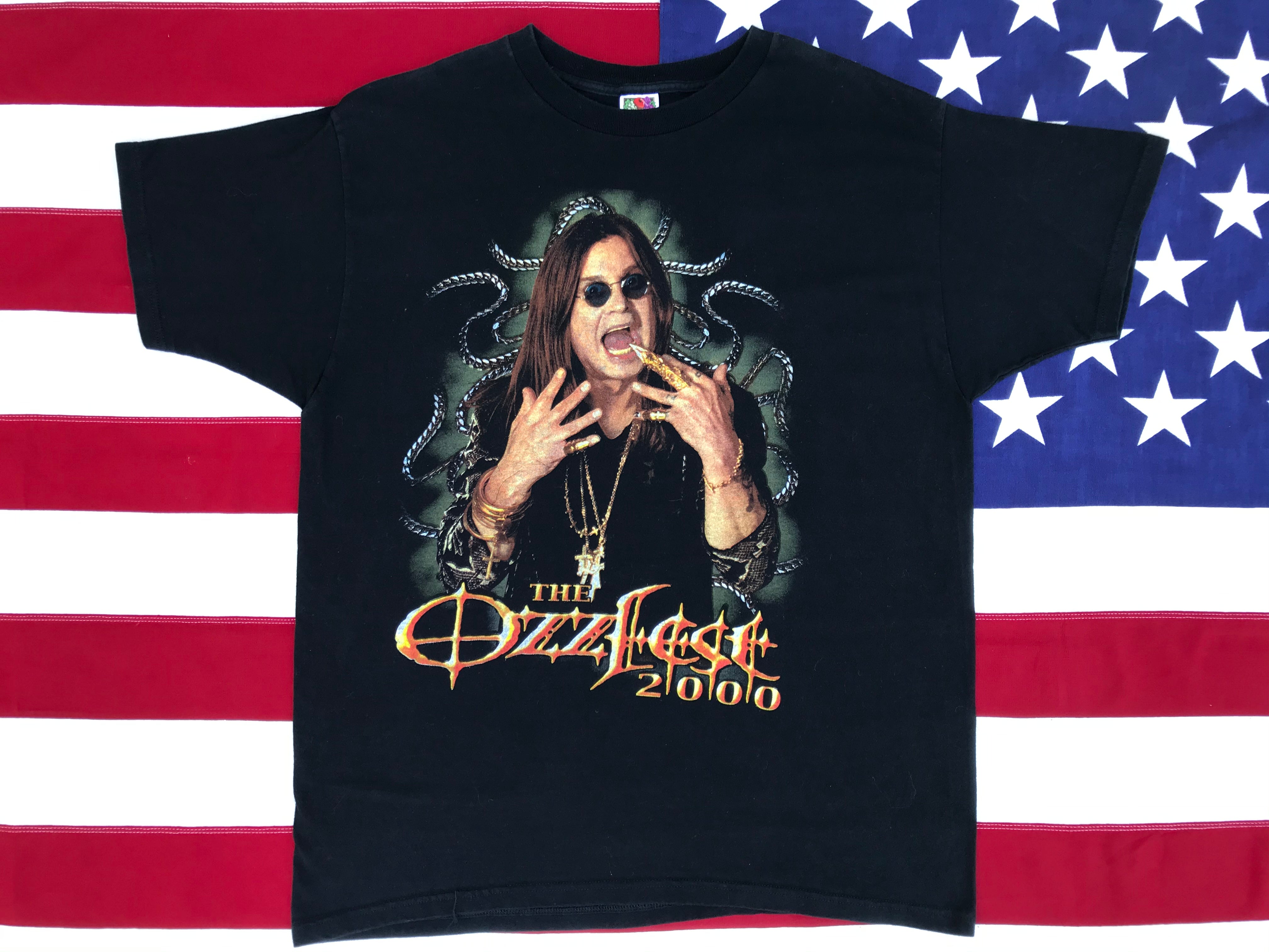 22693F18-3761-4725-8D4D-