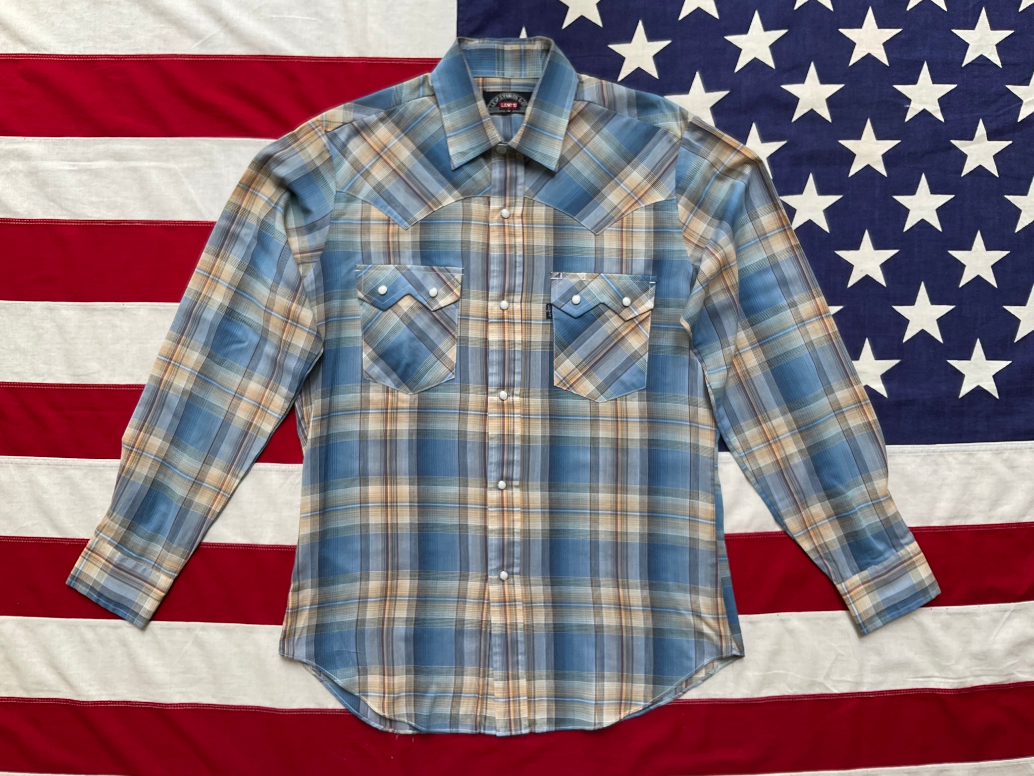 LEVI'S Vintage BIG E Mens Western Shirt Brown Check with Pearl Snaps. –  American Vintage Clothing Co.