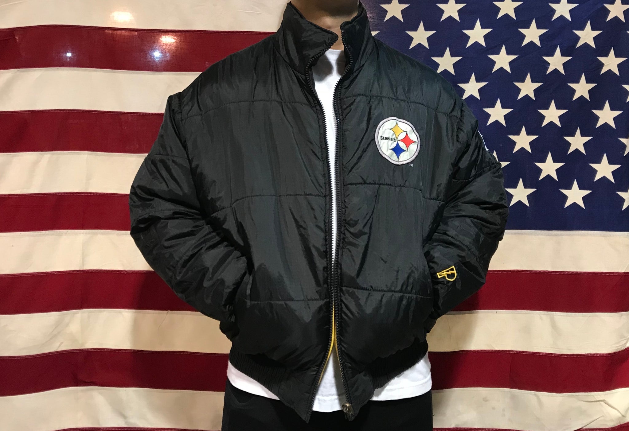 Pittsburgh Steelers NFL Mens Reversible 90’s Nylon Vintage Pro Player Jacket
