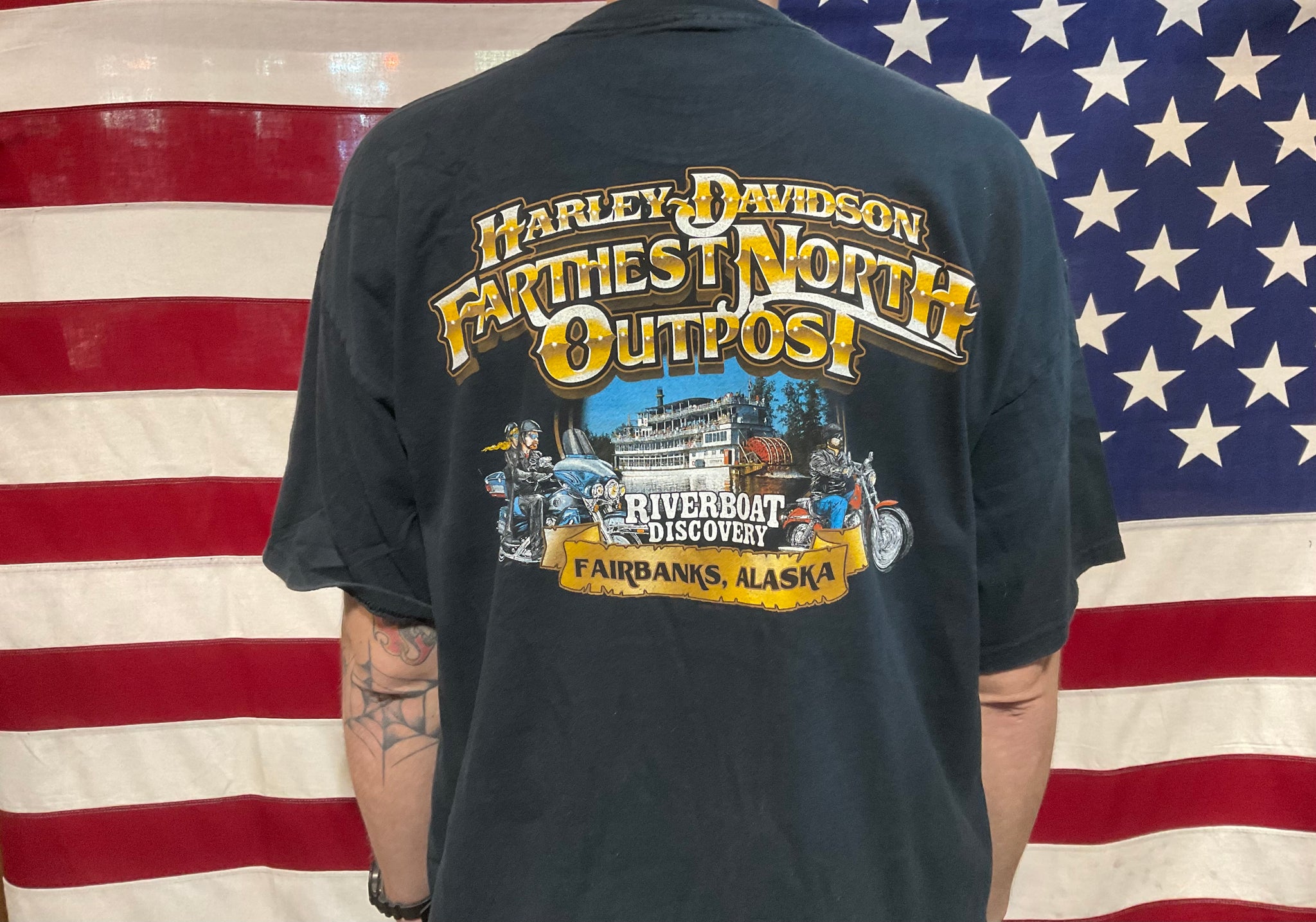 Harley Davidson Vintage Mens T-Shirt ©️2005 H-D Fairbanks, Alaska USA