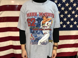 St Louis Cardinals Vintage 1998 Mark McGwire Home Run Record Crew T-Shirt