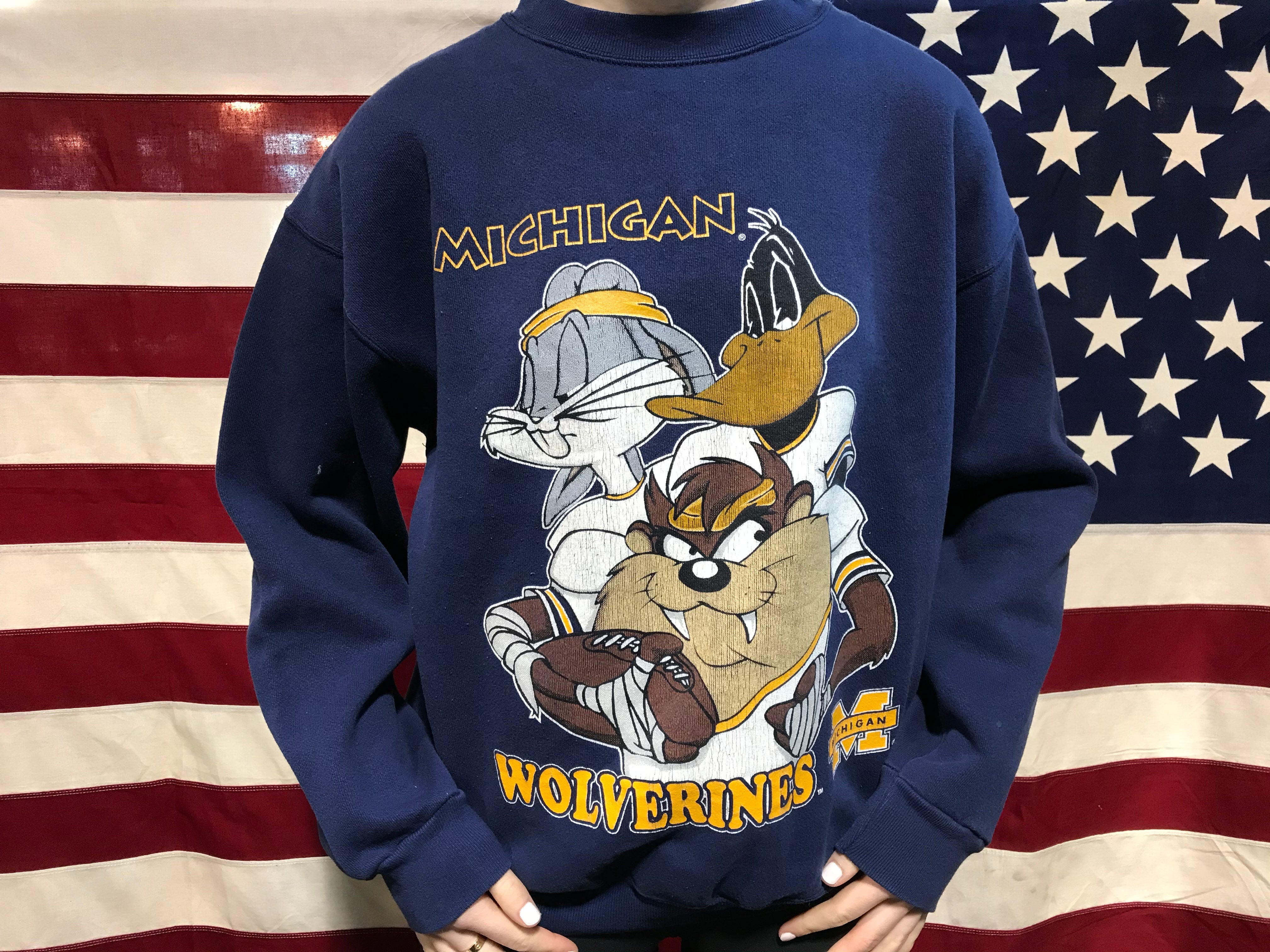 Vintage retailer 90s NASCAR Taz Looney Tunes Crewneck Sweatshirt