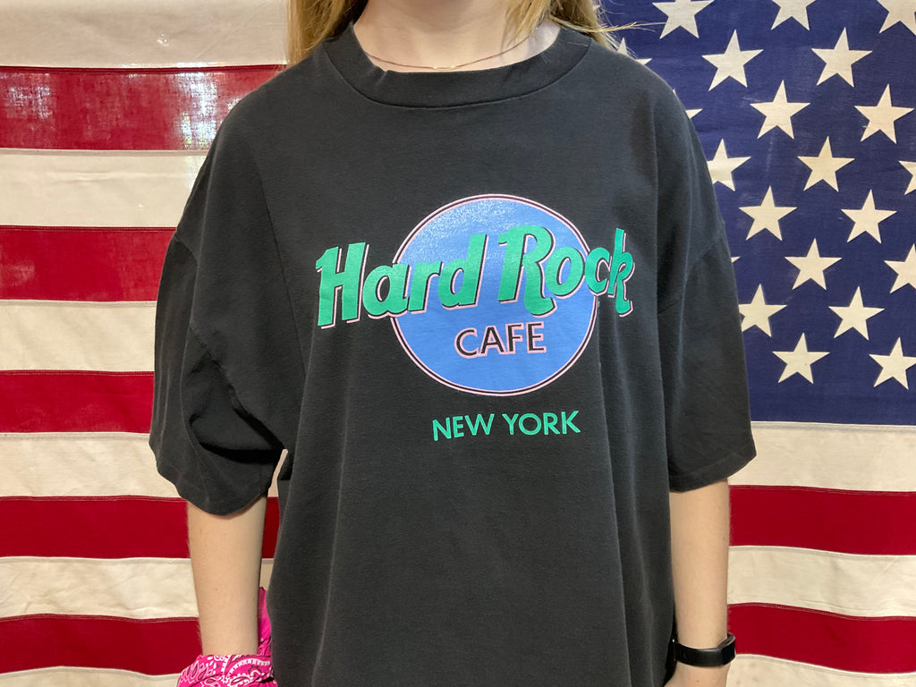 Hard Rock ®️Cafe New York Vintage 90’s Made in USA T-Shirt