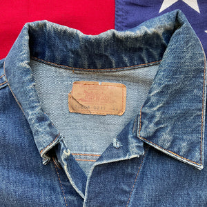 Vintage 1960’s Type 3 LEVI’S Big E 70505-0217 Size 44 Two Pocket Denim Trucker Jacket Made in USA