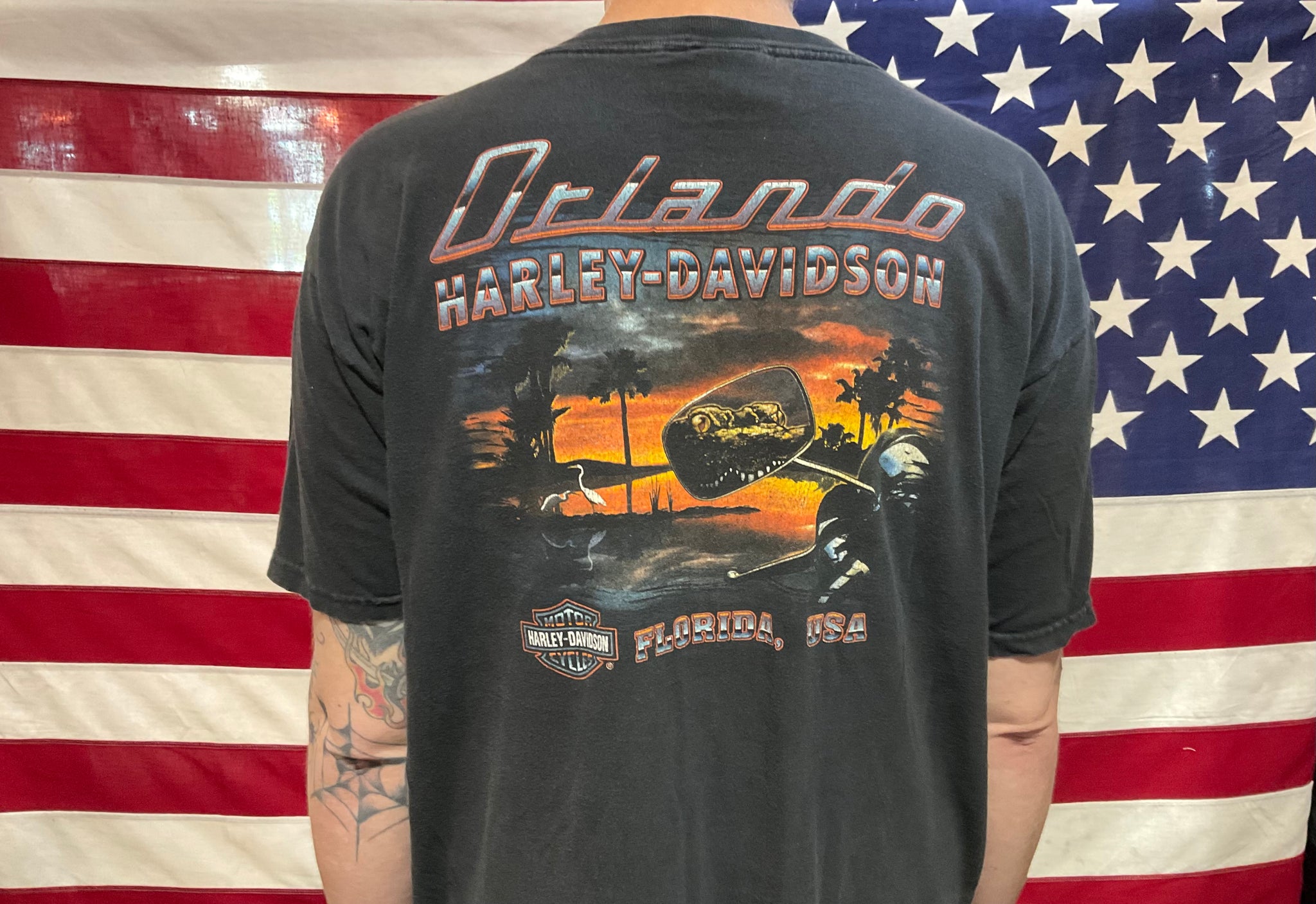 Harley Davidson Vintage Mens T-Shirt Print Year ©️2002 H-D Orlando, Florida. Made In USA