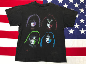 Kiss ©️1991 The Kiss Company  “ Band Members “ Original Vintage Rock T-Shirt by Winterland USA