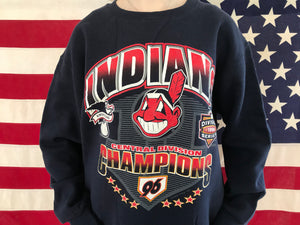 Cleveland Indians MLB 90’s Vintage Crew Sporting Sweat by Lee Sport™️ Made in USA