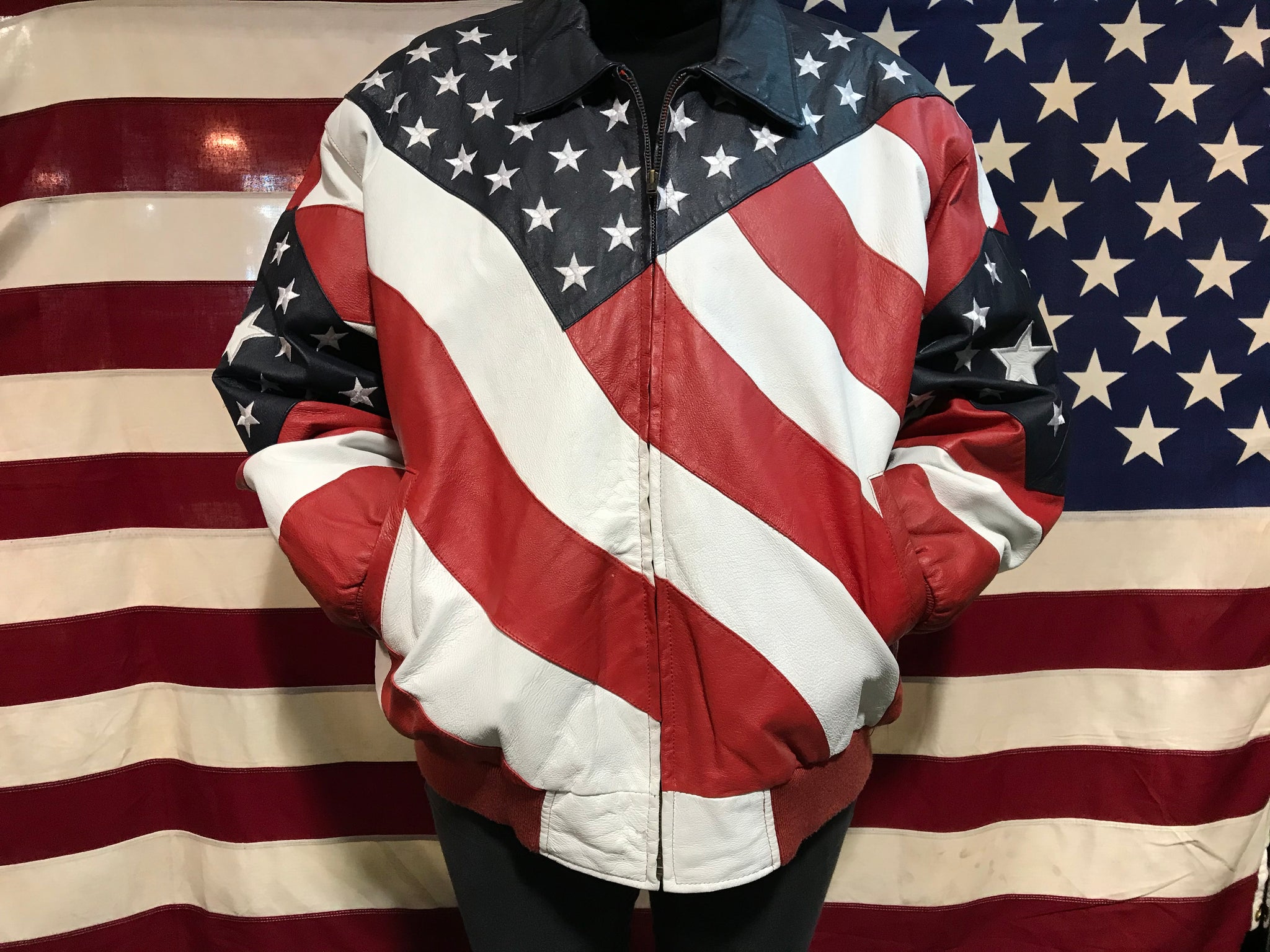 Michael Hoban WHERE MI 's Vintage Leather USA Flag Jacket