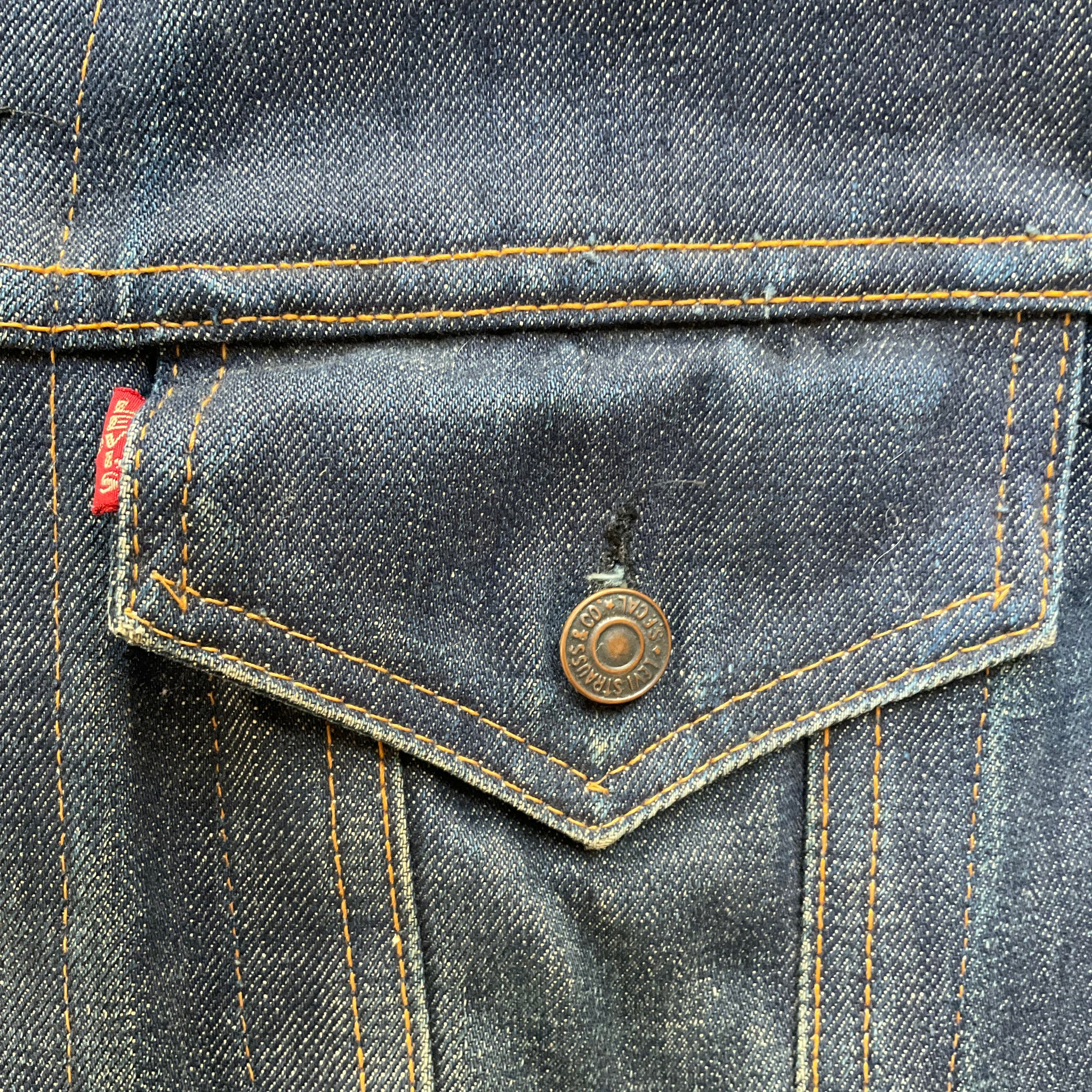 Vintage 1960’s Type 3 LEVI’S Big E 70505 Two Pocket Denim Trucker Jacket Size M - Made in USA