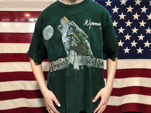 Animal Print 90’s Vintage T-shirt “Wyoming “ Wolf Southwestern Design by Fruit of the Loom Made in USA